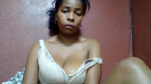 rovaelyah online show from 10.24.25