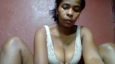 rovaelyah online show from 10.24.25