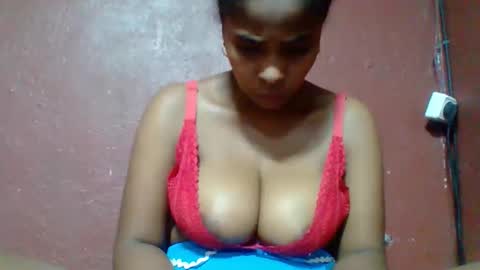 rovaelyah online show from 02.13.26