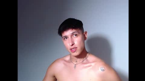 rowanboy23 online show from 07.18.26