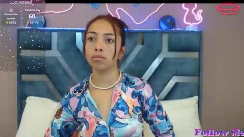 Snapshot of roxan_fox_ chatting on 02.23.26 Roxane online show from 02.23.26