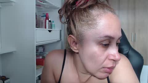 Roxana online show from 12.29.24