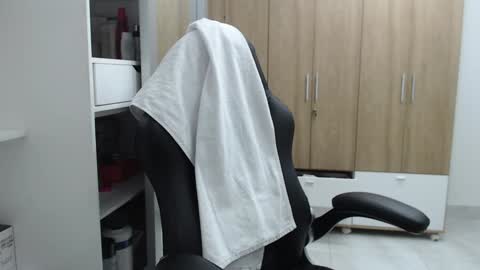 Roxana online show from 01.06.25