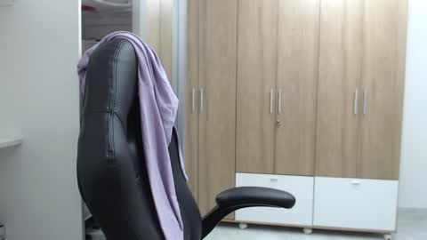 Roxana online show from 01.07.25