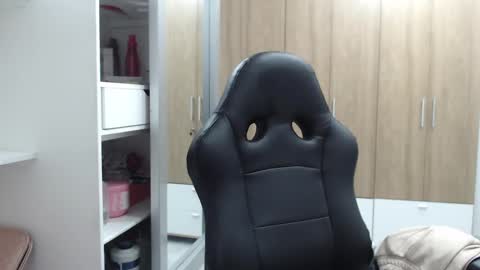 Roxana online show from 02.14.25