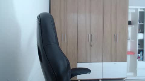 Roxana online show from 02.28.26