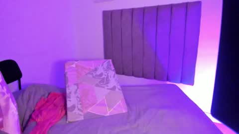 Roxane online show from 01.12.26