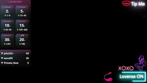 Snapshot of roxaneevans_ chatting on 01.08.25 Roxane online show from 01.08.25