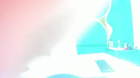 Snapshot of roxannebloom chatting on 04.20.26 RoxanneBloom online show from 04.20.26