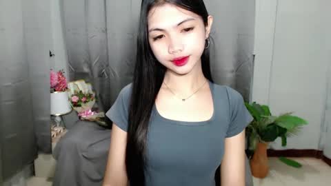 Snapshot of roxie_fuckdoll chatting on 02.16.25 Roxie online show from 02.16.25