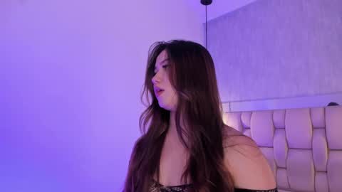 Snapshot of roxie_summers chatting on 05.22.26 Roxie online show from 05.22.26