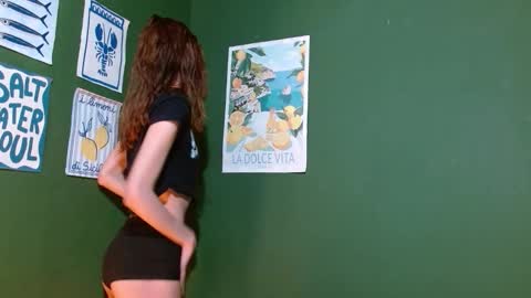 Roxie online show from 11.10.25