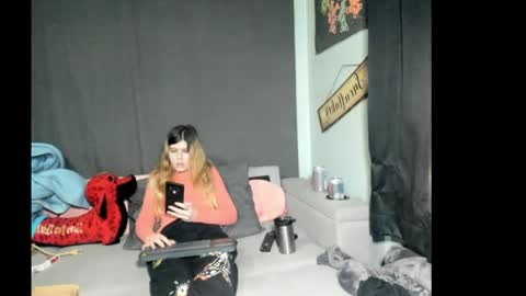 roxihazeleyes online show from 02.11.26