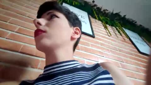 Roxy online show from 09.14.25