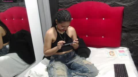 Roxxy  online show from 04.02.26
