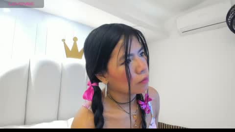 Snapshot of roxy_flame_ chatting on 05.03.26 Roxy online show from 05.03.26