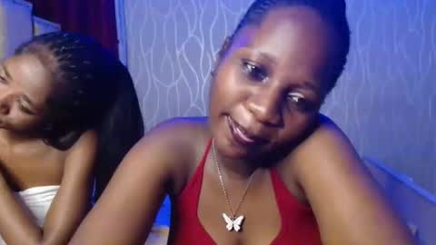 Snapshot of roxy_heather chatting on 05.29.26 Roxy online show from 05.29.26