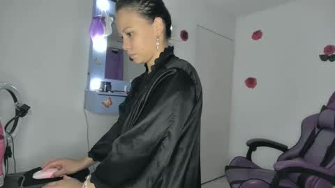 Snapshot of roxy_lu_07 chatting on 05.03.26 Roxy online show from 05.03.26