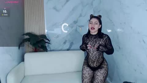 Roxy online show from 03.08.26