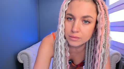 Roxy online show from 12.09.24