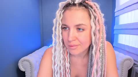 Roxy online show from 12.12.24