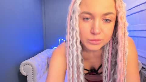 Roxy online show from 12.17.24