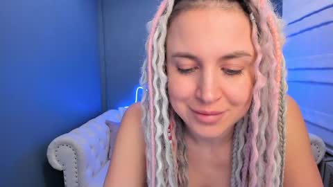 Roxy online show from 12.20.24