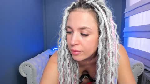 Roxy online show from 01.16.25