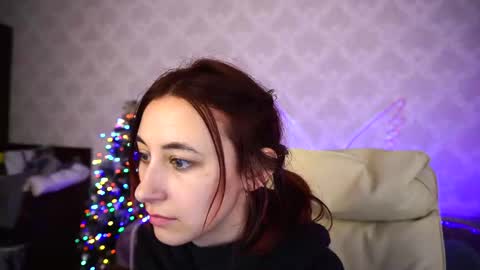 Snapshot of roxy_rayy chatting on 01.10.25 roxy_rayy online show from 01.10.25
