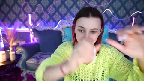 Snapshot of roxy_rayy chatting on 02.12.25 roxy_rayy online show from 02.12.25