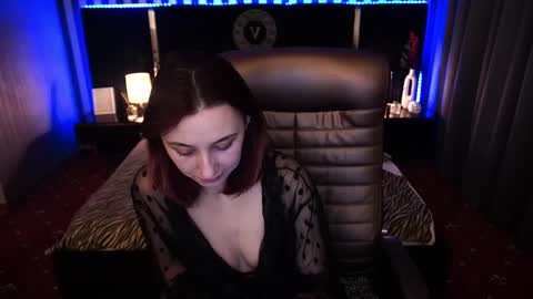 Snapshot of roxy_rayy chatting on 02.26.25 roxy_rayy online show from 02.26.25