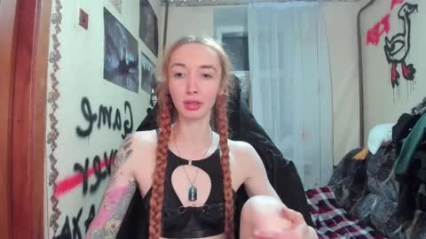 Roxy online show from 02.26.25