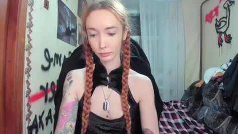 Roxy online show from 03.01.25