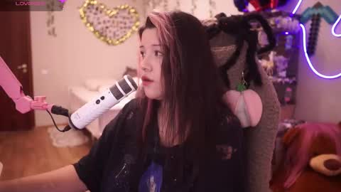 roxysuh online show from 10.26.25