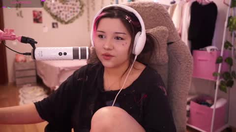 roxysuh online show from 04.04.26