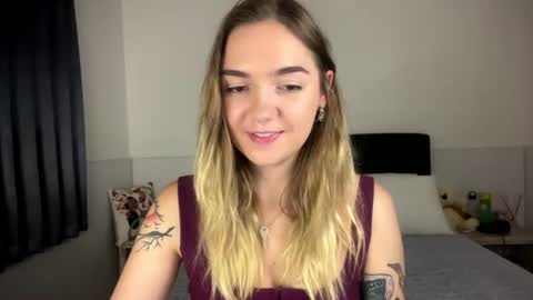 Roxy online show from 07.16.26