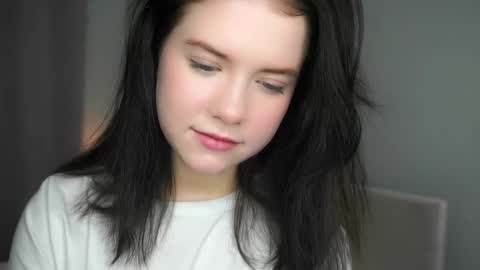 Snapshot of roxyvolmer chatting on 03.16.26 roxyvolmer online show from 03.16.26