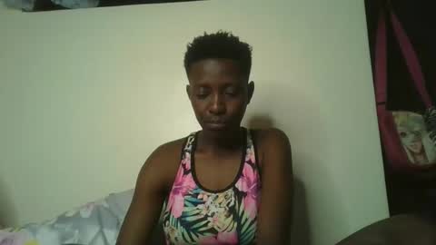 Snapshot of royal_kendrah chatting on 09.16.25 royal_kendrah online show from 09.16.25