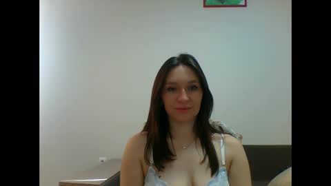 Snapshot of roza05x chatting on 03.12.26 Roza05x online show from 03.12.26