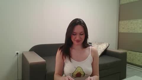 Snapshot of roza05x chatting on 04.22.26 Roza05x online show from 04.22.26