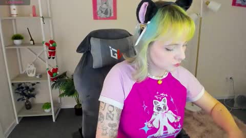 Snapshot of roziett_belle chatting on 02.01.26 Roziett online show from 02.01.26