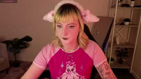 Roziett online show from 03.18.26