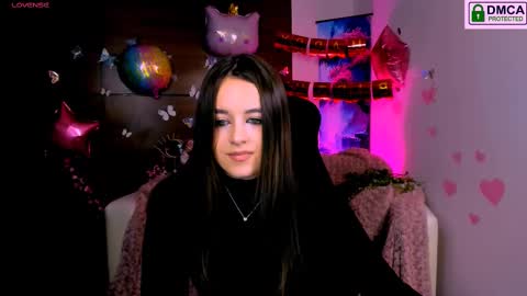 Snapshot of rozmary_ket chatting on 02.24.25 Im Rozmary nice to meet you 3 online show from 02.24.25