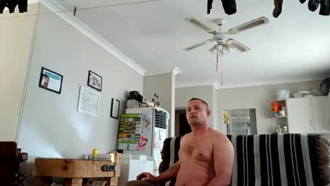 Snapshot of rubbietoy69 chatting on 05.17.26 rubbietoy69 online show from 05.17.26