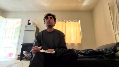 Snapshot of rubenzaragosa09 chatting on 04.29.26 rubenzaragosa09 online show from 04.29.26