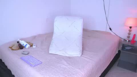 Snapshot of rubi_rouss chatting on 09.21.25 rubi rouss  instagran and X or tw  FAV VIBES11  9 33  101 moan and explode my balls online show from 09.21.25