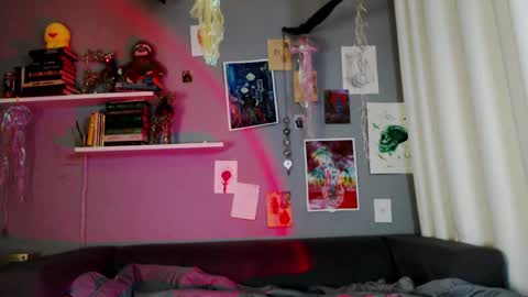 Rubi online show from 12.17.25