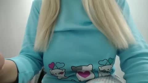 Snapshot of ruby988 chatting on 02.18.26 ruby988 online show from 02.18.26