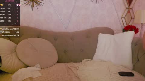 Snapshot of rubydivine_ chatting on 04.11.26 Ruby Divine online show from 04.11.26