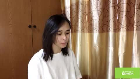 Leslie online show from 10.04.25